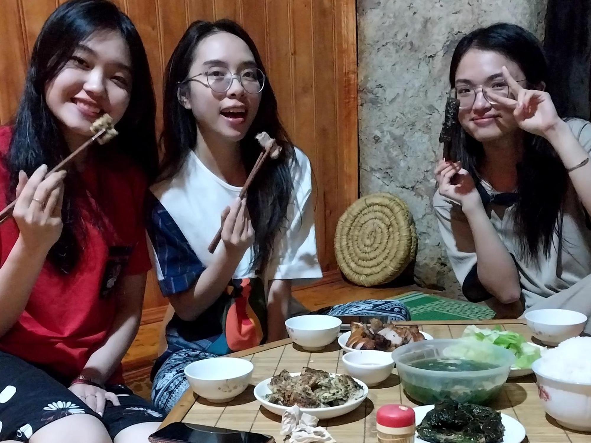 Trieu Hoan Homestay カオバン エクステリア 写真