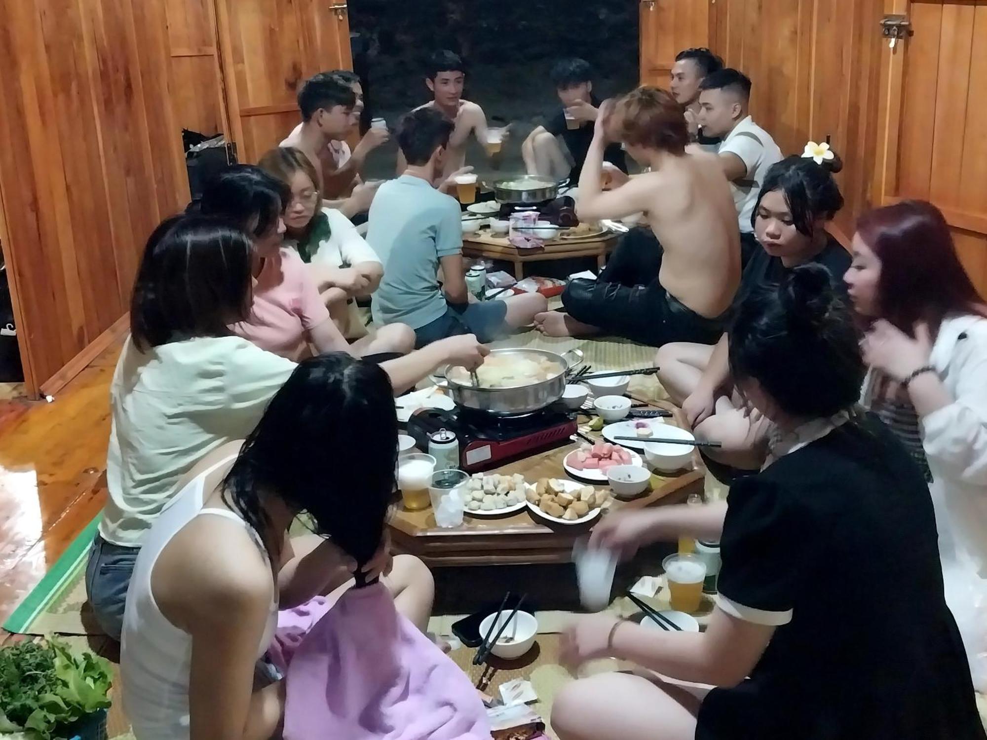 Trieu Hoan Homestay カオバン 部屋 写真
