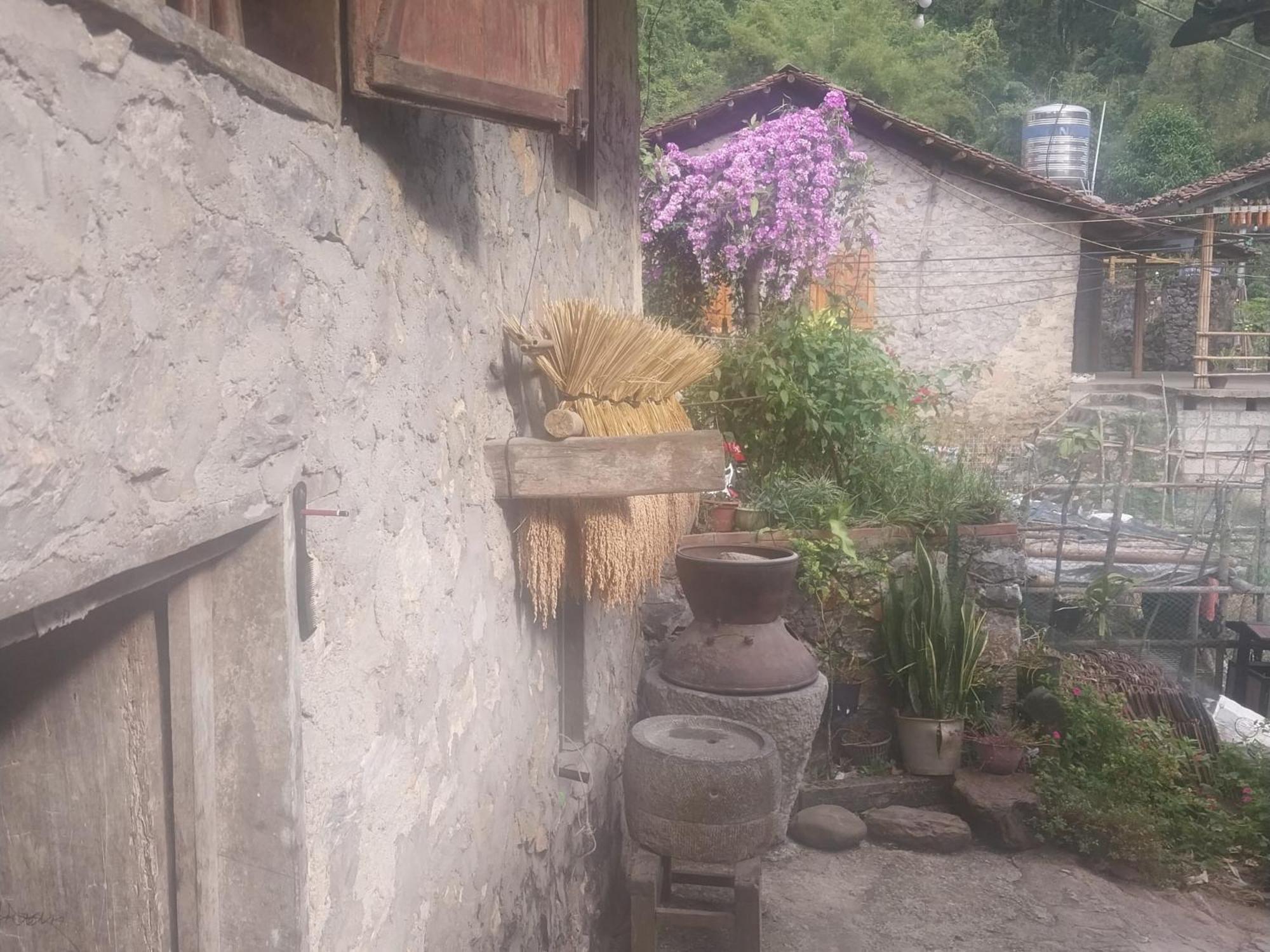 Trieu Hoan Homestay カオバン 部屋 写真